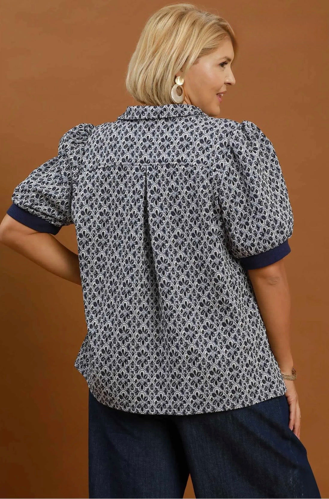 Collared Puff Sleeve Top Curvy