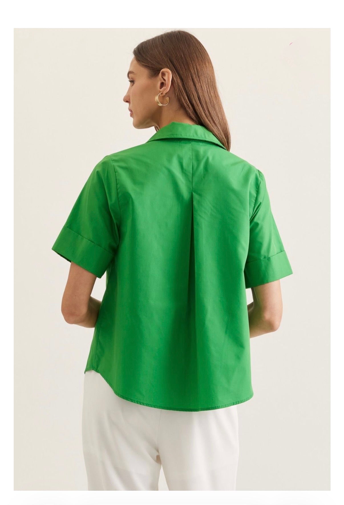 Solid Top Featuring Gold Buttons Curvy