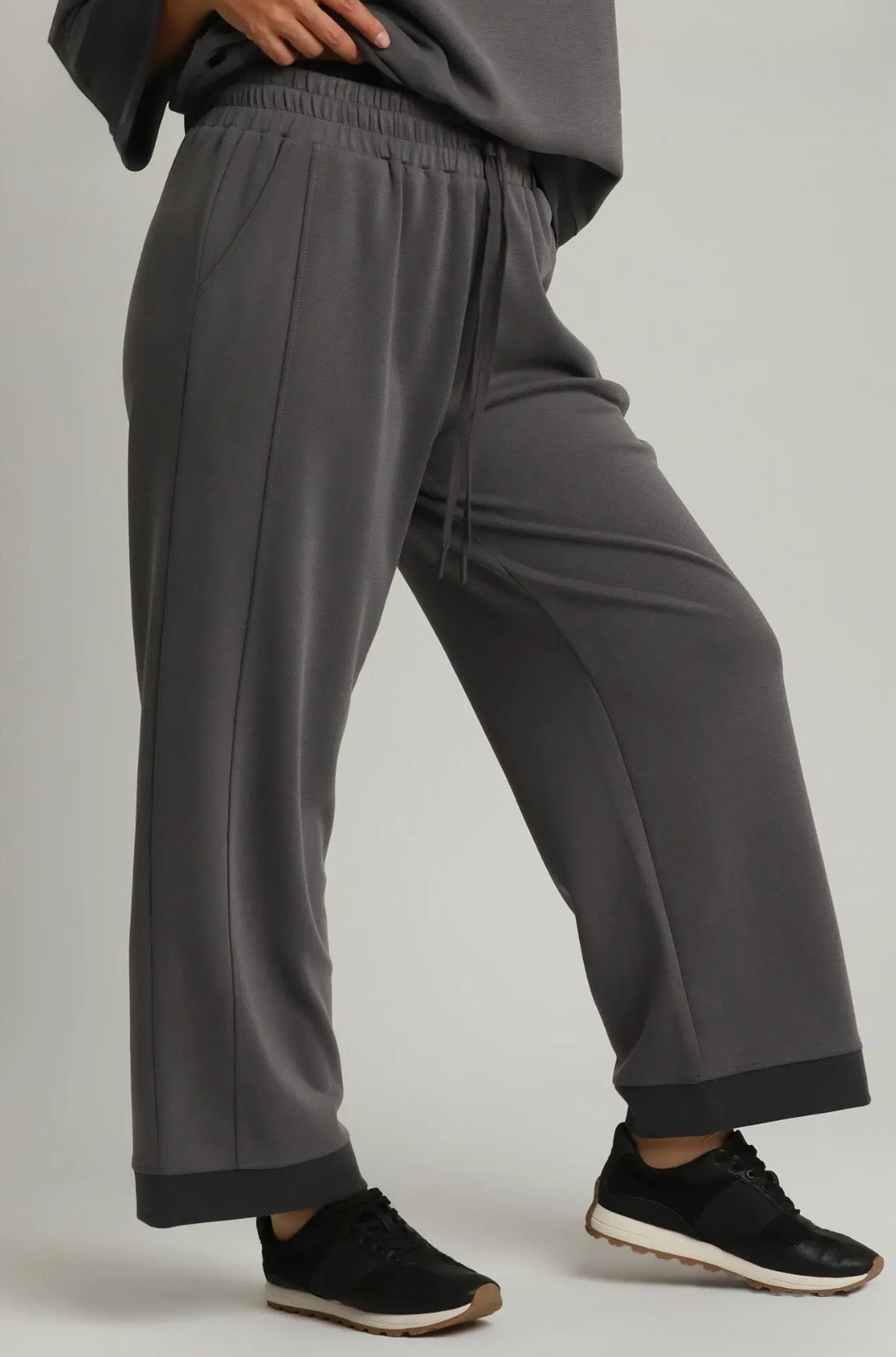 Colorblock Straight Pants Curvy