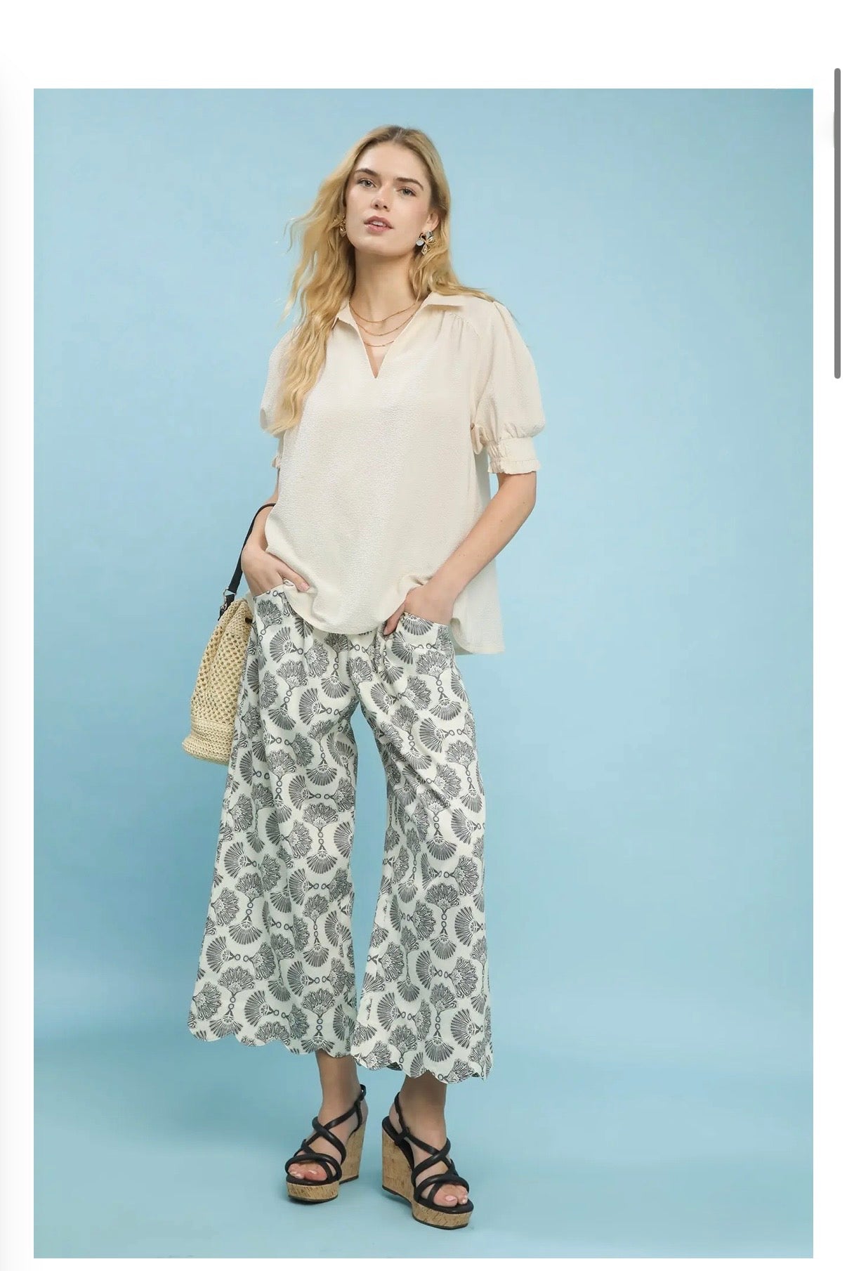 Seersucker Puff Sleeve Blouse