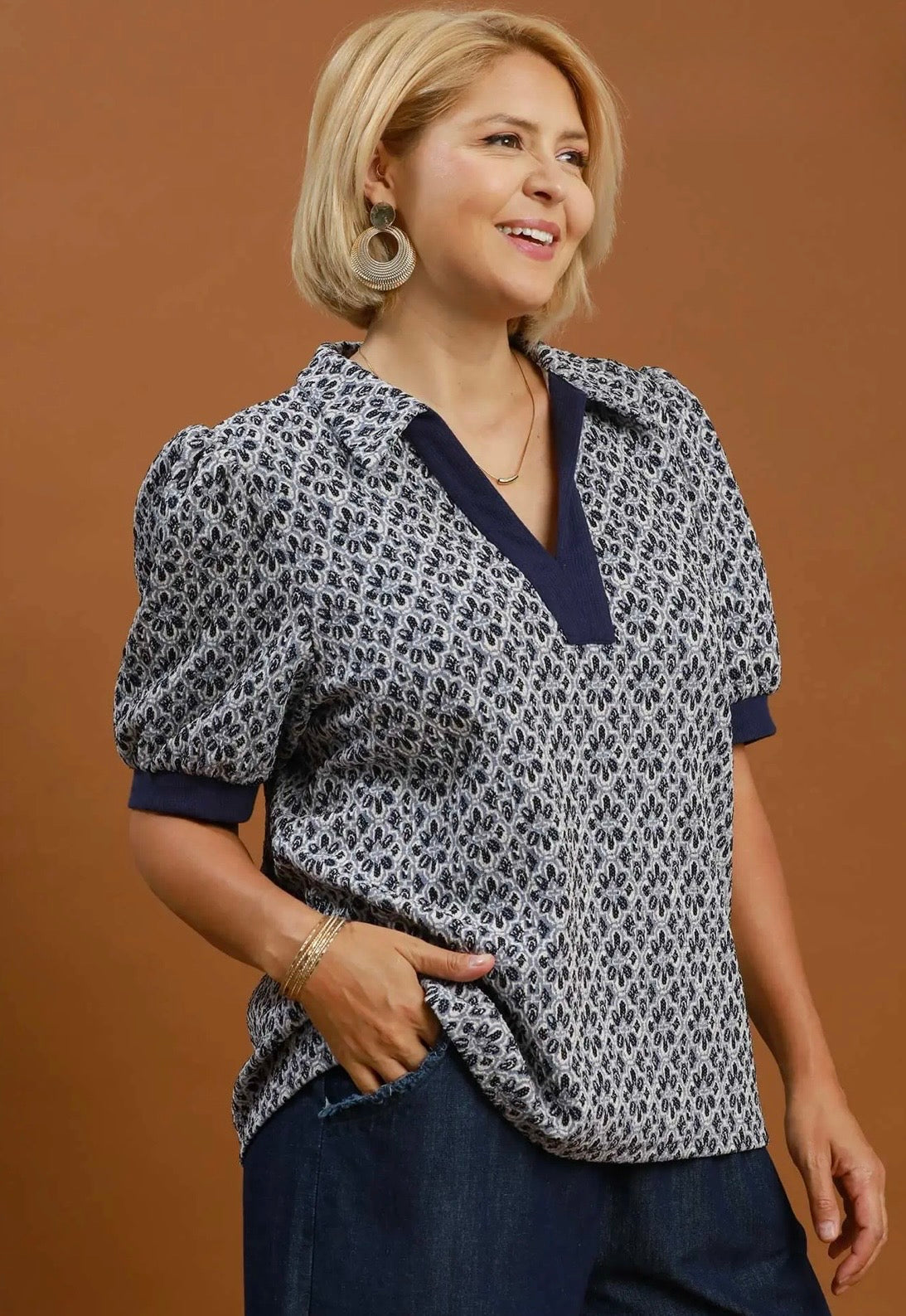 Collared Puff Sleeve Top Curvy