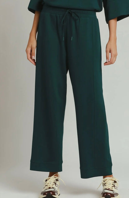 On-The-Go Straight Leg Pants