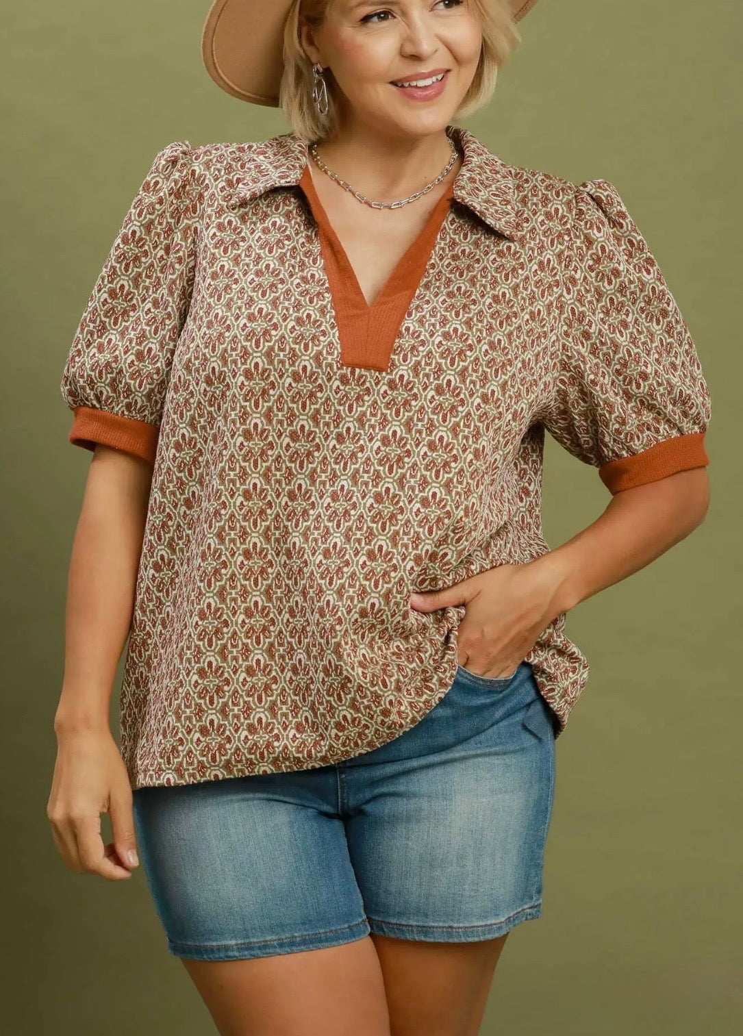 Collared Puff Sleeve Top Curvy