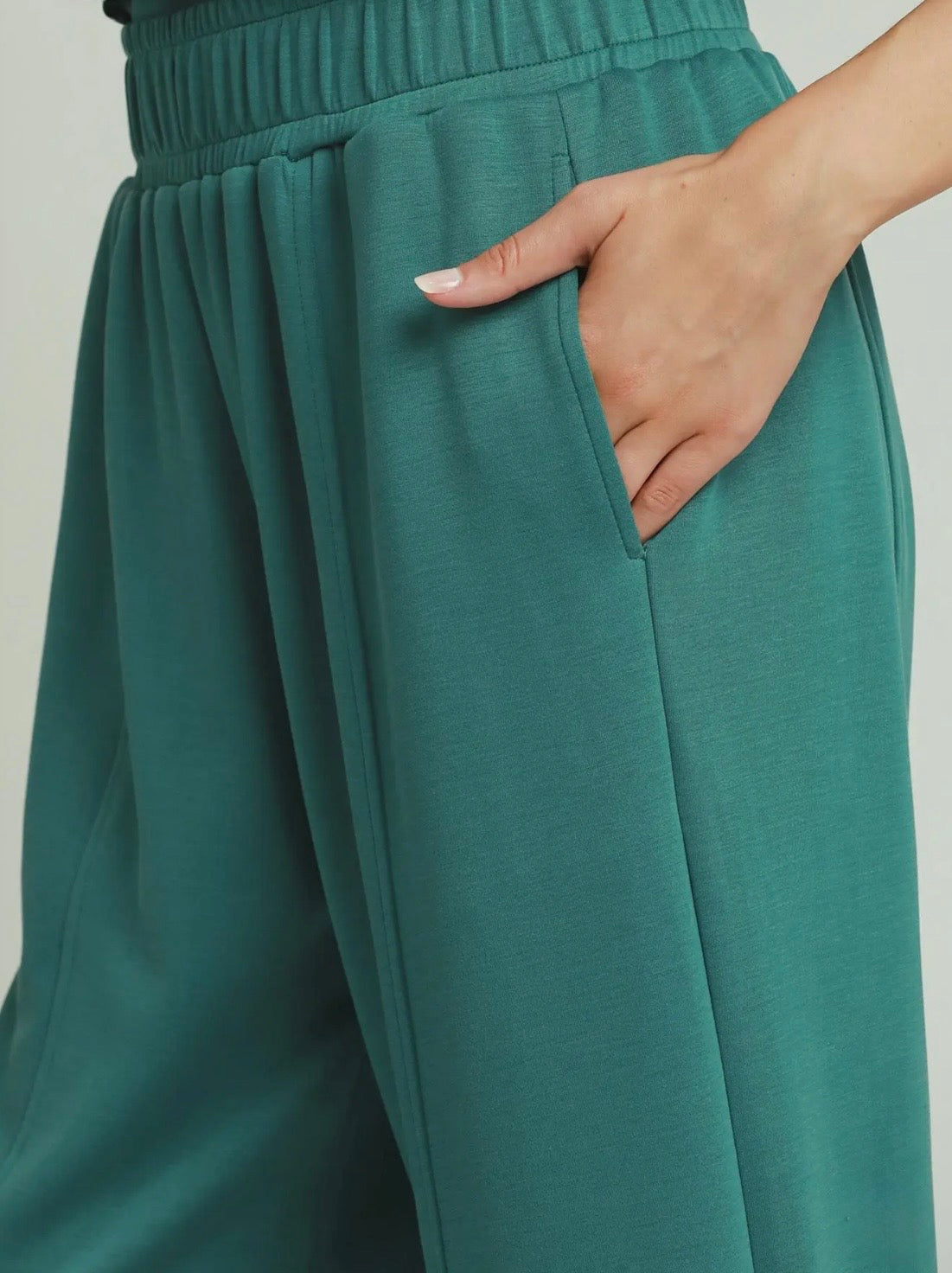 Elastic Wide Leg Pants